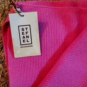 Stefanel wool scarf with tags
